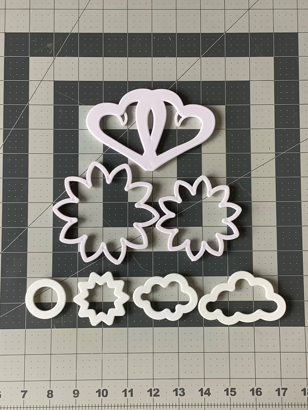 9 Pc Fondant Cutter Set Flower Heart Cloud Circle Cake Decorating Tools